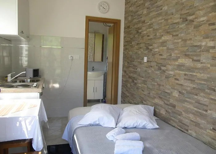 Sanjica Apartman Póla